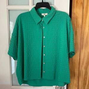 Entro Green Textured Top